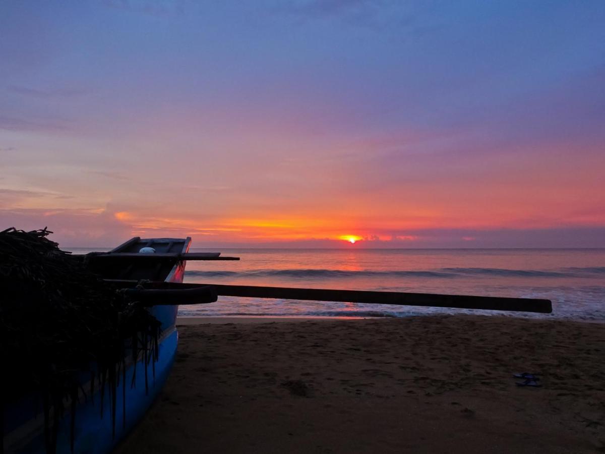 Red Sun Beach Villa Kosgoda Kültér fotó